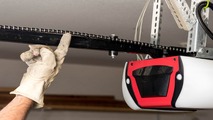 Chain-Drive Opener